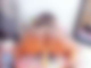 Laura Saenz's Live Sex Cam Show