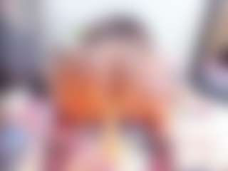 Laura Saenz's Live Sex Cam Show