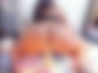 Laura Saenz's Live Sex Cam Show