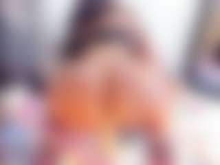 Laura Saenz's Live Sex Cam Show