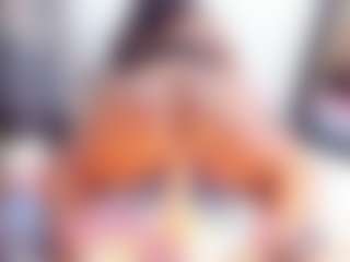 Laura Saenz's Live Sex Cam Show