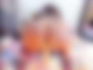 Laura Saenz's Live Sex Cam Show