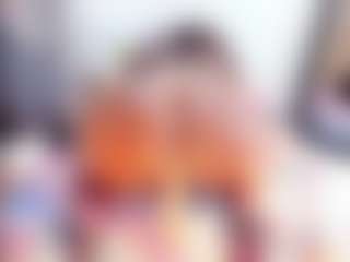 Laura Saenz's Live Sex Cam Show