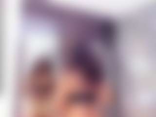Laura Saenz's Live Sex Cam Show