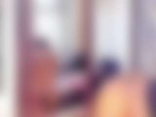 Laura Saenz's Live Sex Cam Show