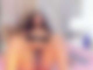 Laura Saenz's Live Sex Cam Show