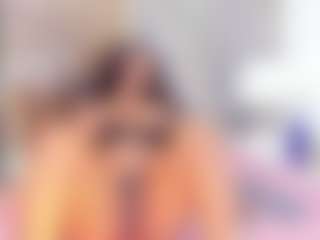 Laura Saenz's Live Sex Cam Show