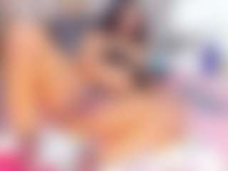 Laura Saenz's Live Sex Cam Show
