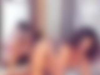 Laura Saenz's Live Sex Cam Show