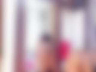 Laura Saenz's Live Sex Cam Show