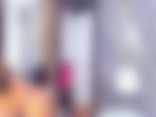 Laura Saenz's Live Sex Cam Show