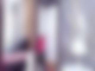 Laura Saenz's Live Sex Cam Show