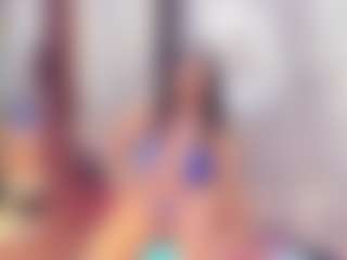 Laura Saenz's Live Sex Cam Show