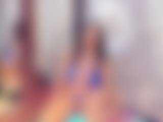 Laura Saenz's Live Sex Cam Show