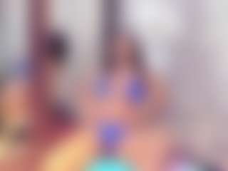 Laura Saenz's Live Sex Cam Show
