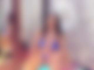 Laura Saenz's Live Sex Cam Show
