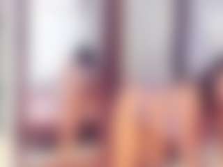 Laura Saenz's Live Sex Cam Show