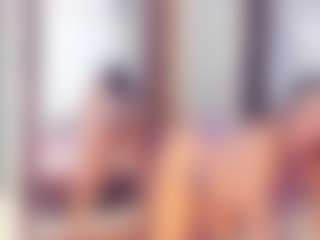 Laura Saenz's Live Sex Cam Show