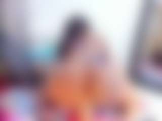 Laura Saenz's Live Sex Cam Show
