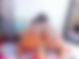 Laura Saenz's Live Sex Cam Show