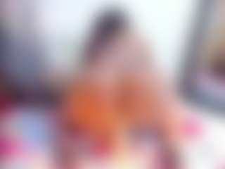 Laura Saenz's Live Sex Cam Show