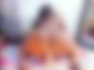 Laura Saenz's Live Sex Cam Show