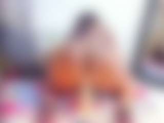 Laura Saenz's Live Sex Cam Show