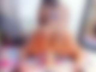 Laura Saenz's Live Sex Cam Show