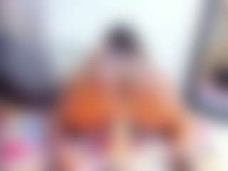 Laura Saenz's Live Sex Cam Show