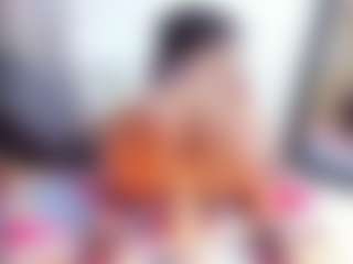 Laura Saenz's Live Sex Cam Show