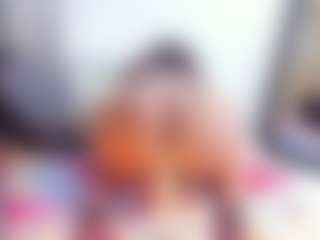 Laura Saenz's Live Sex Cam Show