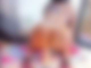 Laura Saenz's Live Sex Cam Show