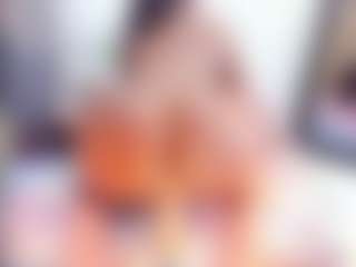 Laura Saenz's Live Sex Cam Show
