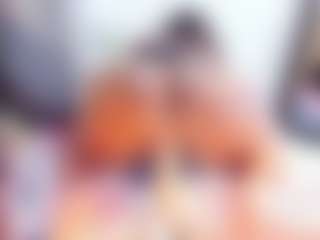 Live cam show with Laura Saenz - Ebony on Dare Cams | colombia