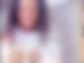 Laura Saenz's Live Sex Cam Show
