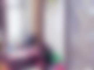 Laura Saenz's Live Sex Cam Show