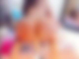 Laura Saenz's Live Sex Cam Show