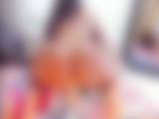 Laura Saenz's Live Sex Cam Show