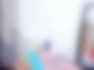 Laura Saenz's Live Sex Cam Show