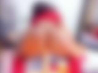 Laura Saenz's Live Sex Cam Show