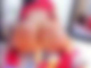 Laura Saenz's Live Sex Cam Show