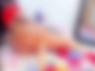 Laura Saenz's Live Sex Cam Show