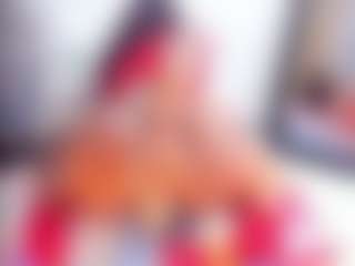 Laura Saenz's Live Sex Cam Show