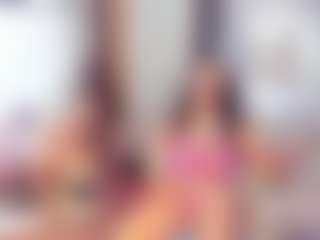 Laura Saenz's Live Sex Cam Show