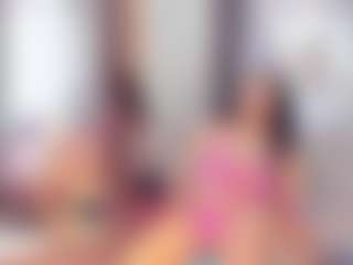 Laura Saenz's Live Sex Cam Show
