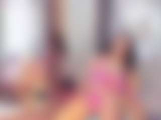 Laura Saenz's Live Sex Cam Show
