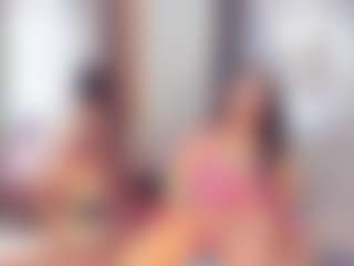 Laura Saenz's Live Sex Cam Show