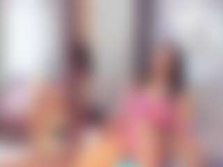 Laura Saenz's Live Sex Cam Show