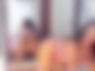 Laura Saenz's Live Sex Cam Show