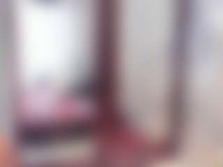 Laura Saenz's Live Sex Cam Show